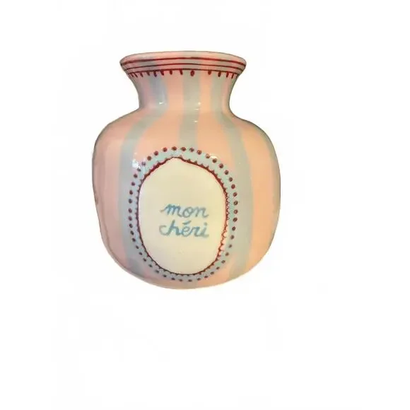 Laetitia Rouget Love Vase Anthropologie AnthroHome - Picture 6 of 13